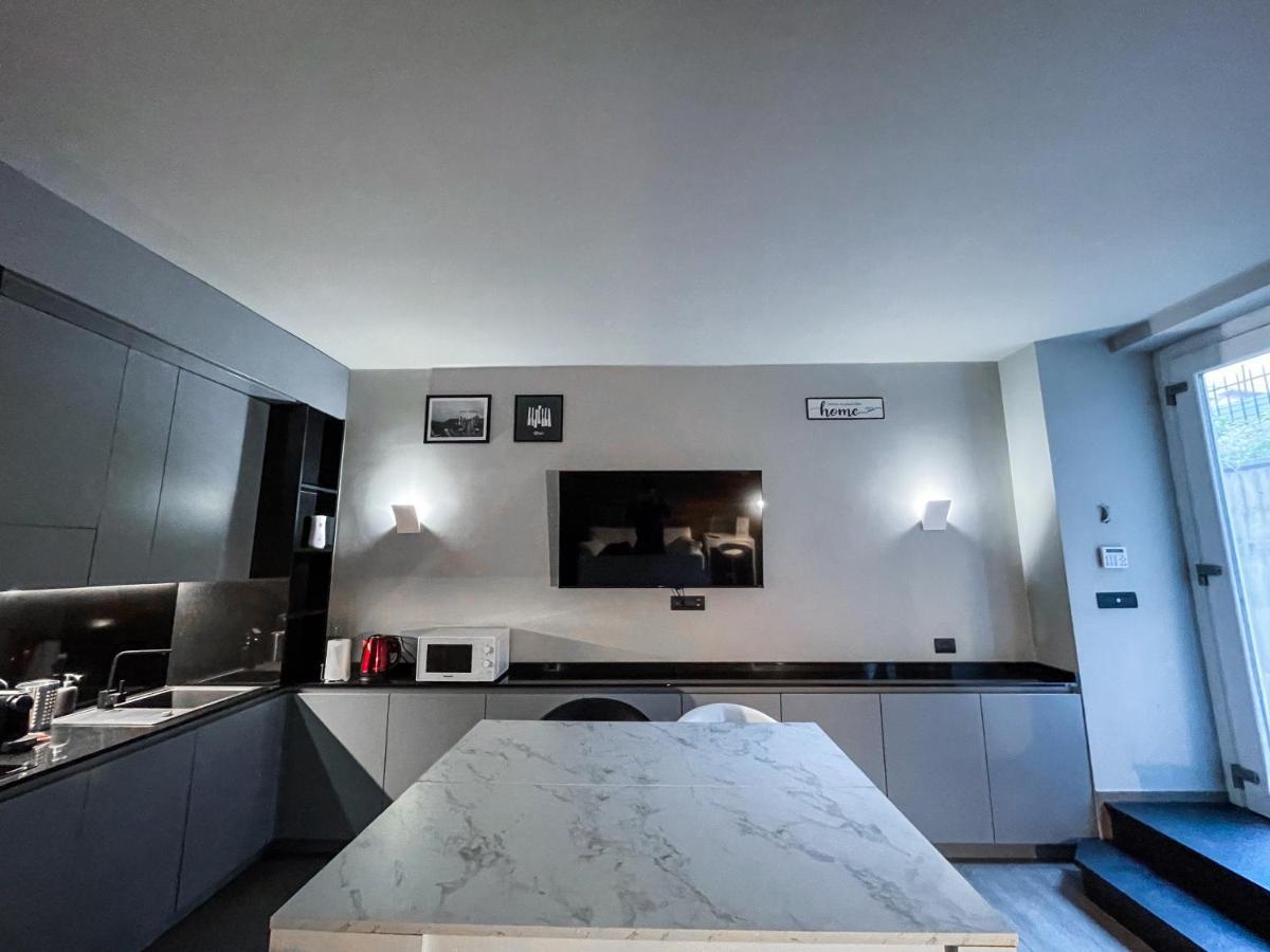 Bubi House Moscova Apartment Milan Luaran gambar